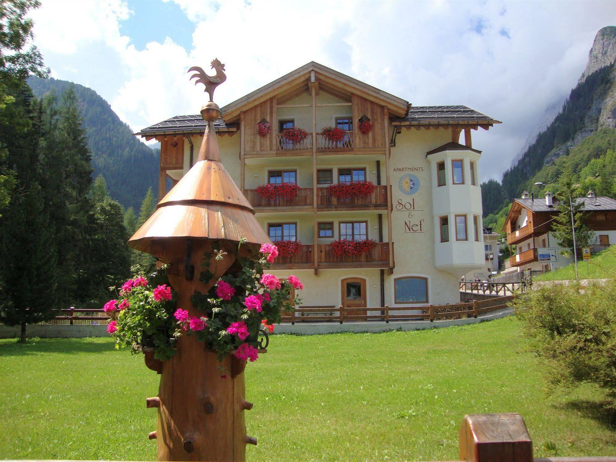 Apartments Sol E Nef Rocca Pietore Exteriér fotografie